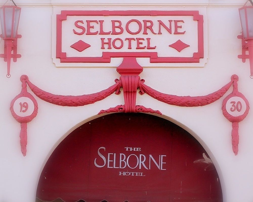 Selborne Hotel Bulawayo Kültér fotó